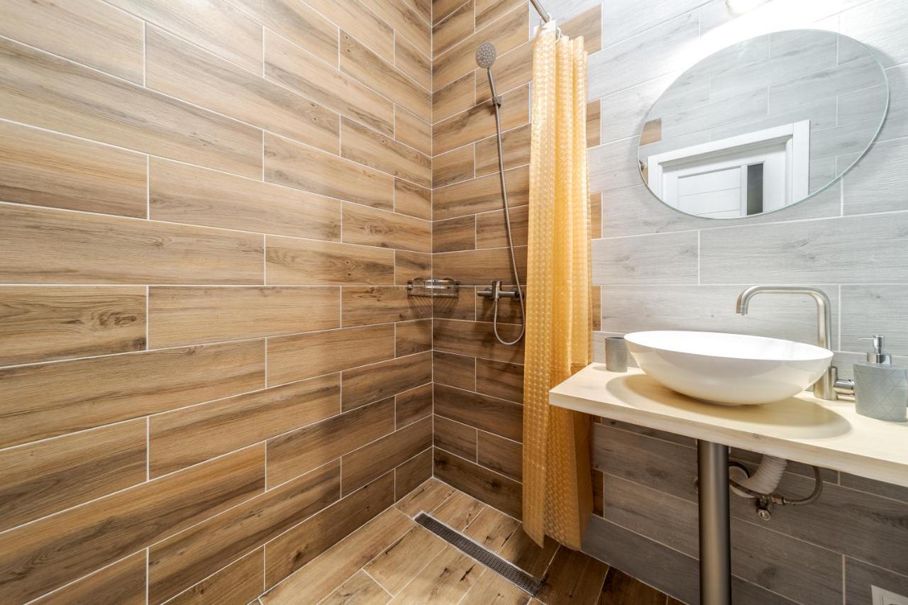 Inshiapartments On Popovycha Str Lviv Luaran gambar